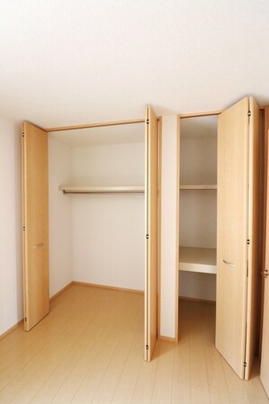 フローラの物件内観写真